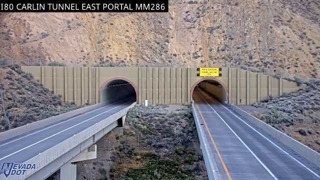 IR-80 MM 286 Carlin Tunnel East EL08 live camera view