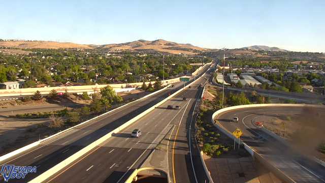 I580 @ I80 N E live camera view