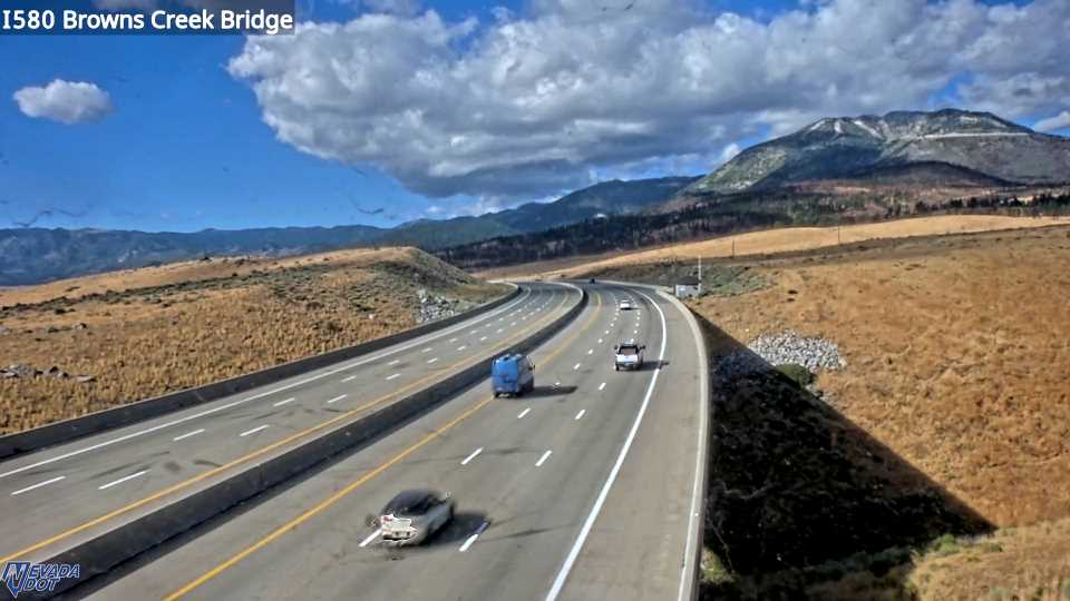 I580 @ Browns Creek Bridge live camera view