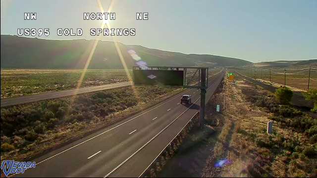 US395 @ Cold Springs live camera view