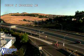 US395 @ N McCarran NE live camera view