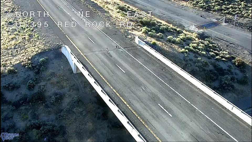 US395 @ Red Rock Rd live camera view