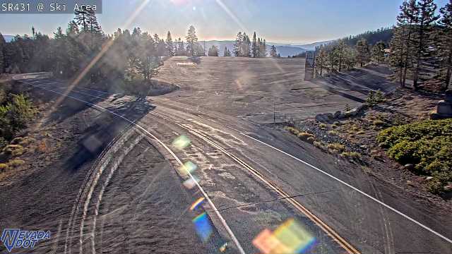 SR-431 @ Mt Rose Ski Area live camera view