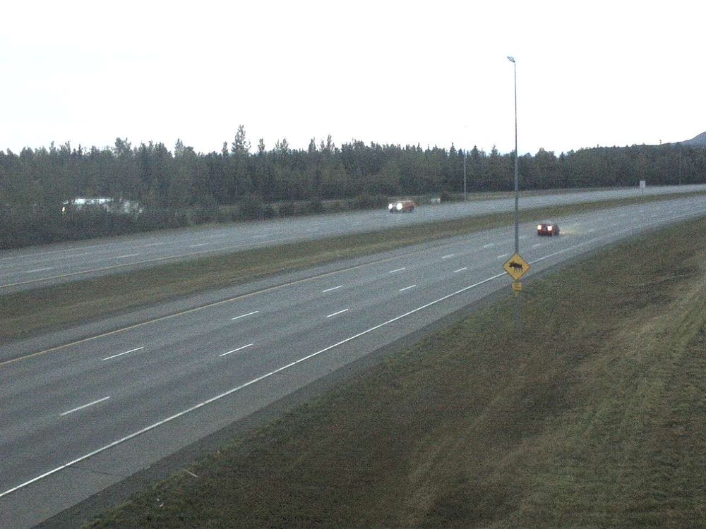 Glenn Highway @ S Curves MP 10 live camera view