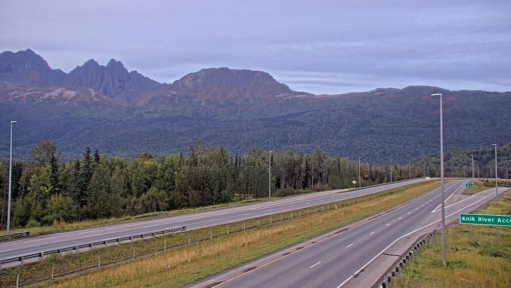 Glenn Highway @ 2nd Knik River Bridge MP 31.1 live camera view