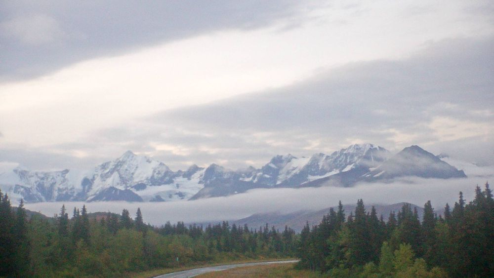 Richardson Highway @ Trims DOT Maintenance Station MP 218.2 live camera view