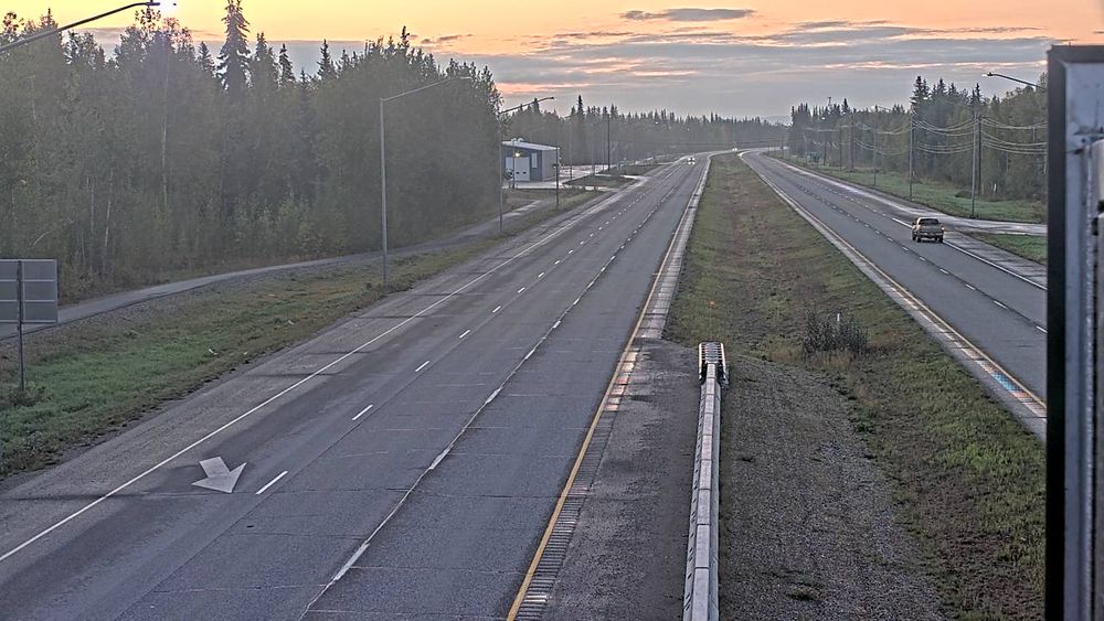 Rich Hwy 358 Weigh Station DMS Inbound live camera view