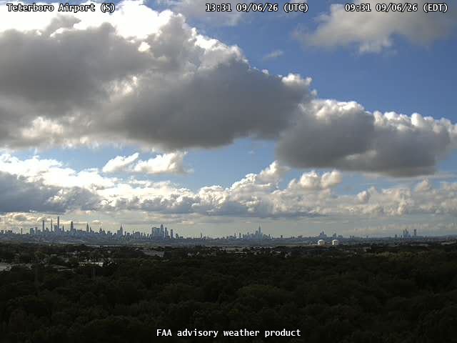 Teterboro Airport — South live camera view