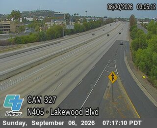 I-405 : (327) Lakewood Blvd live camera view