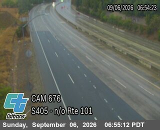 I-405 : (676) North of US-101 live camera view