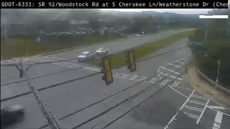 SR 92 / Woodstock Rd at S Cherokee Ln / Weatherstone Dr live camera view