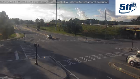 Bay St at W Lathrop Ave live camera view