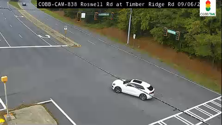 Roswell Rd at Timber Ridge Rd live camera view