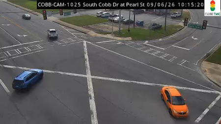 South Cobb Dr at Pearl St live camera view
