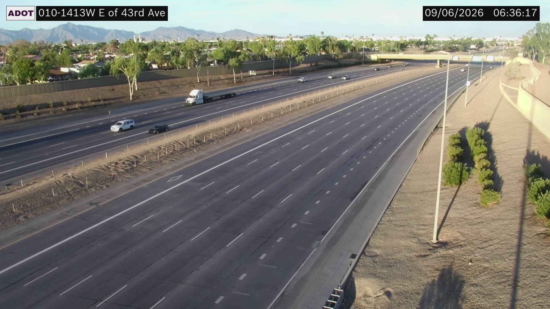 I-10 @E of 43rd Ave live camera view