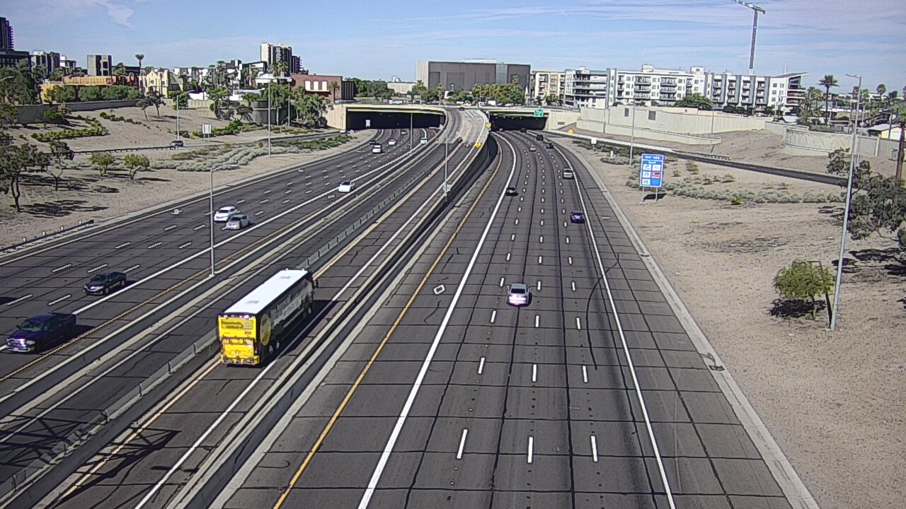 I-10 @7th St live camera view