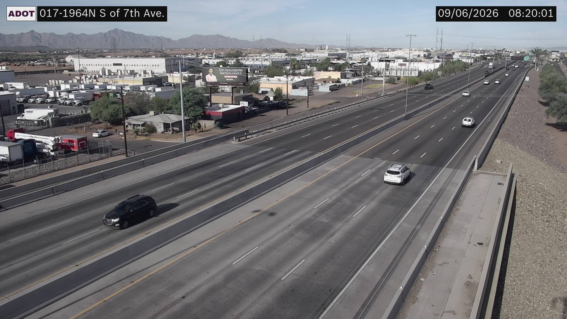 I-17 @S of 7th Ave live camera view