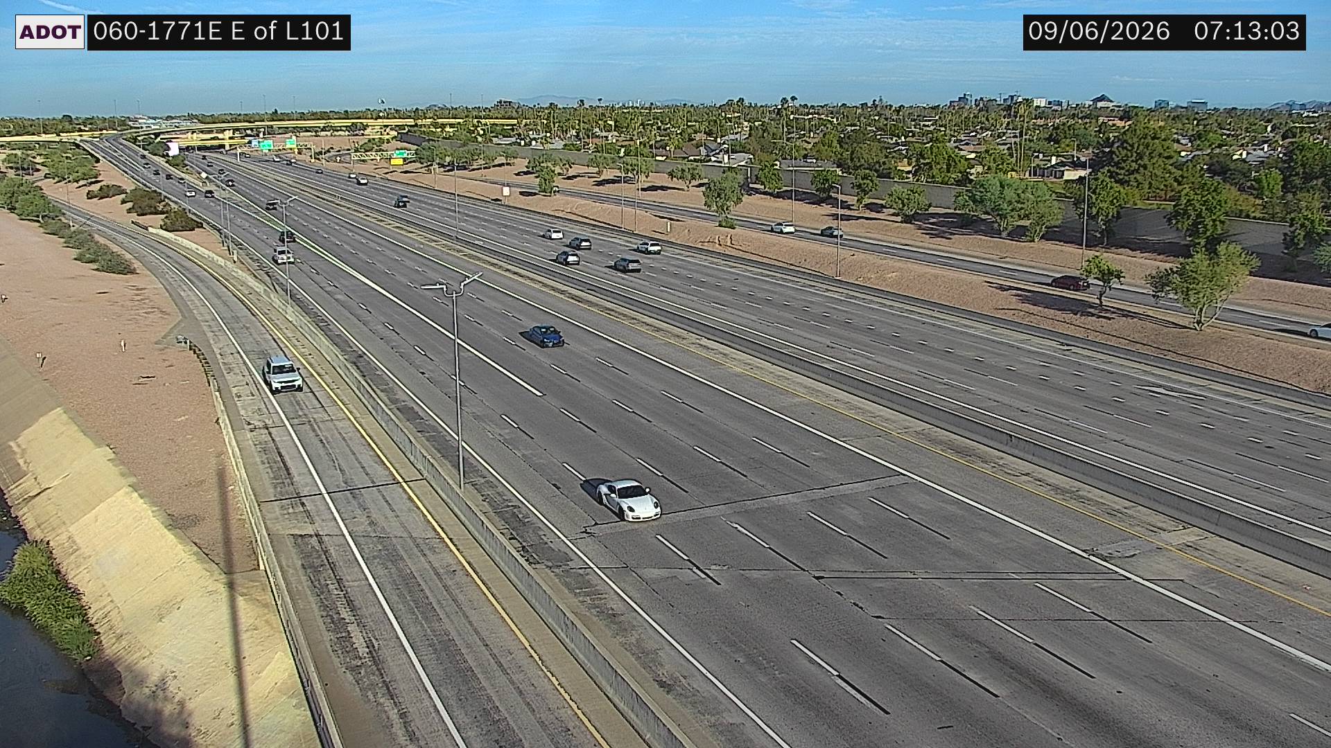 US-60 @E of L-101 live camera view