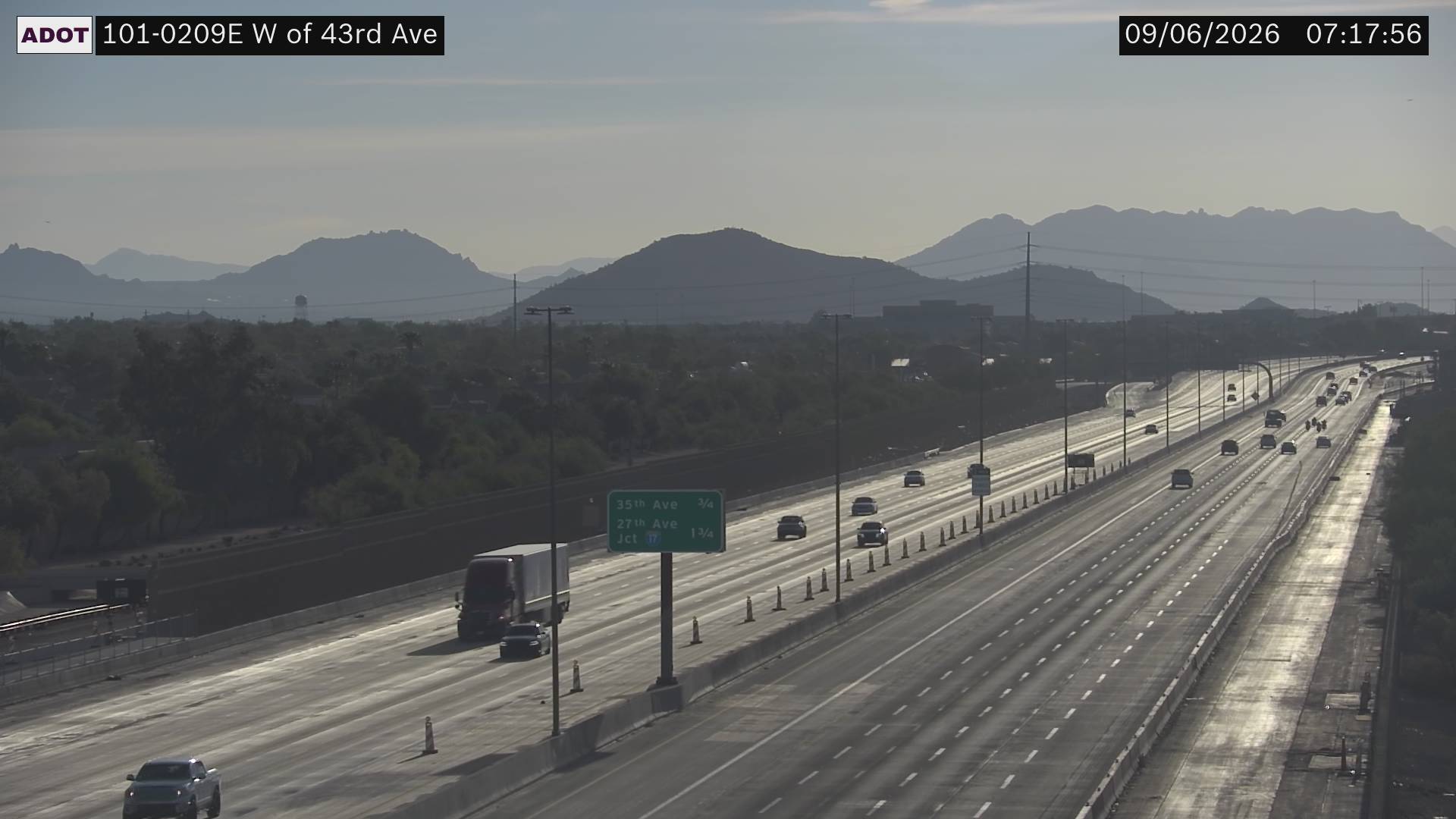 SR-101 @W of 43rd Ave live camera view