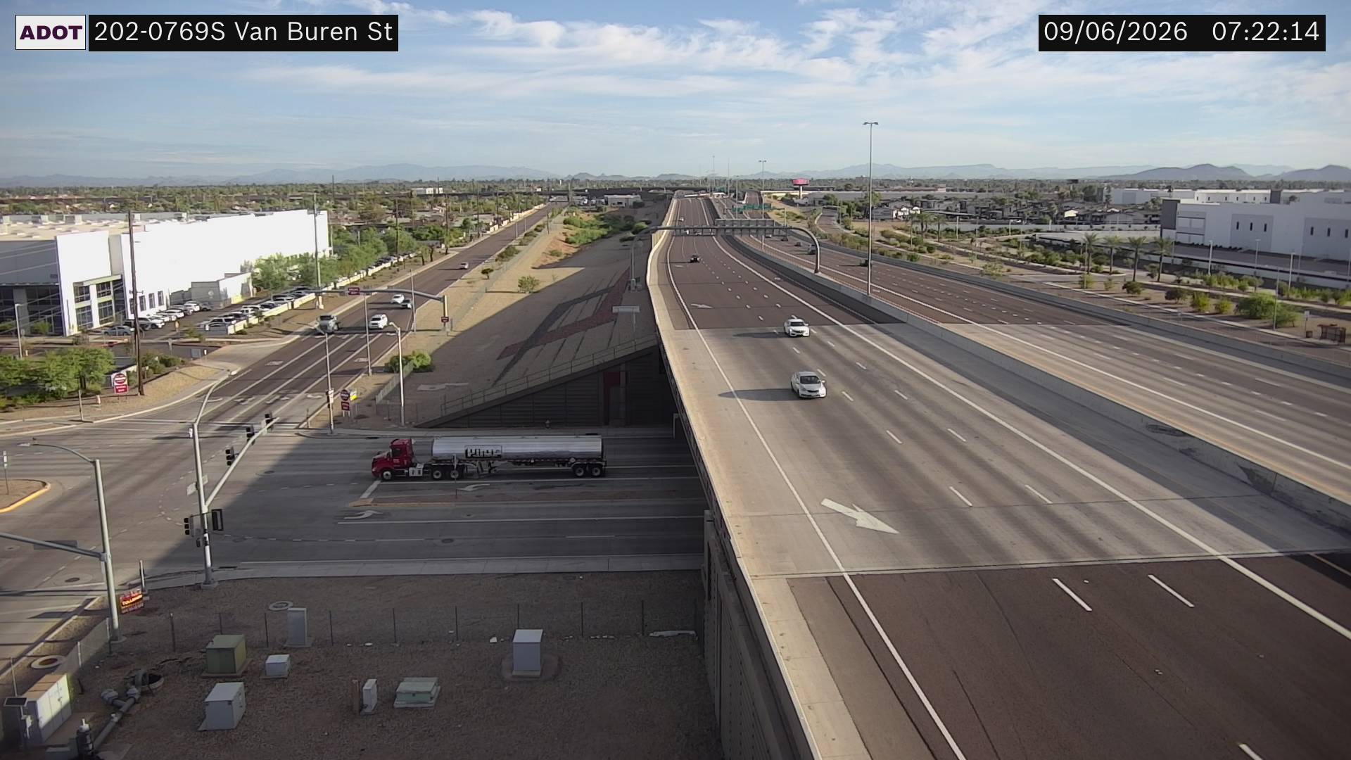 SR-202 @Van Buren St live camera view