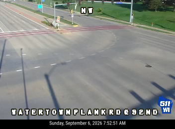 Watertown Plank Rd at 92nd St live camera view