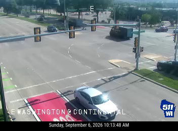 E Washington Ave at Continental Ln live camera view