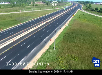 I-39/90/94 at County V live camera view