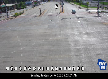 WIS 100 at Bluemound Rd live camera view