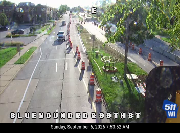 Bluemound Rd at 99th St/County Zoo live camera view