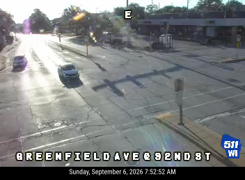 Greenfield Ave at 92nd St live camera view