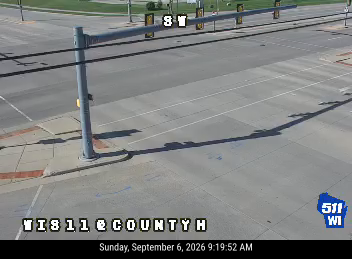 WIS 11 at County H/105th St live camera view
