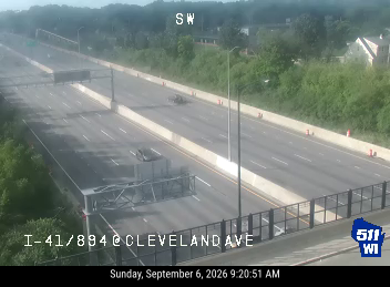 I-41/894/US 45 at Cleveland Ave live camera view