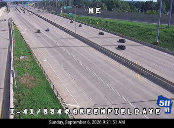 I-41/894/US 45 at Greenfield Ave live camera view