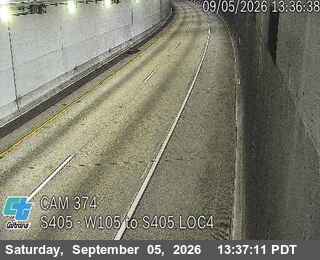 I-405 : (374) W 105 TO S 405 LOC4 live camera view