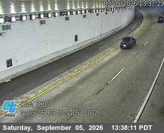 I-405 : (380) E 105 TO N 405 LOC2 live camera view