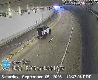 I-405 : (382) E 105 TO N 405 LOC4 live camera view