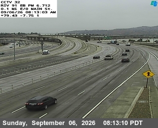 SR-91 : (32) 0.3 Miles East of Main Street live camera view