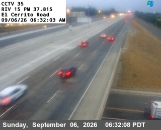 I-15 : (35) El Cerrito Road live camera view