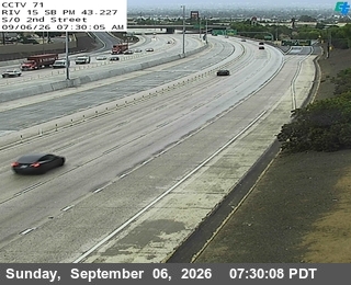 I-15 : (71) S of 2nd live camera view