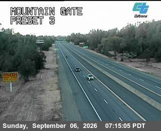 Mountain Gate live camera view