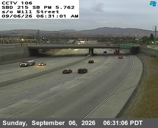 I-215 : (106) South Of Mill live camera view