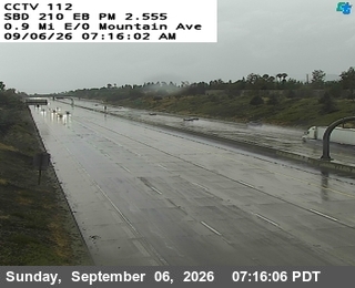 I-210 : (112) 0.9 Miles East of Mountain live camera view