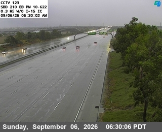 I-210 : (123) 0.3 Miles West of I-15 live camera view