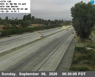 SR-91 : (135) West of Van Buren live camera view