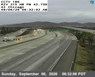 I-215 : (186) Chicago Avenue live camera view