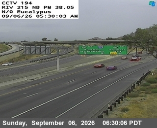 I-215 : (194) N of Eucalyptus live camera view