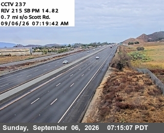 I-215 : (237) 0.7 Miles South of Scott Road live camera view