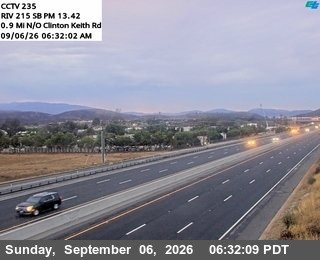 I-215 : (235) 0.9 Mi N/O Clinton Keith Road live camera view