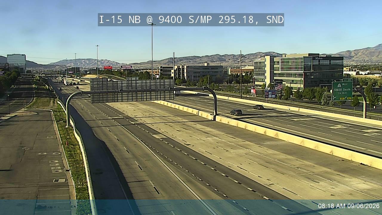 I-15 NB @ 9400 S / MP 295.18, SND live camera view