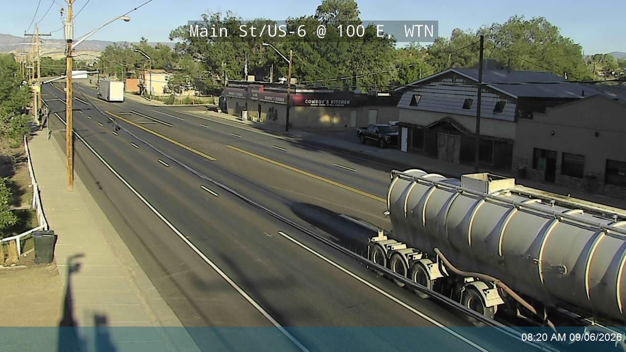 Main St / US-6 @ 100 E, WTN live camera view